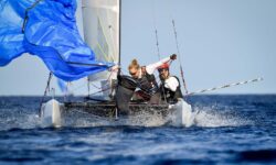 catamarano formula 18 usato